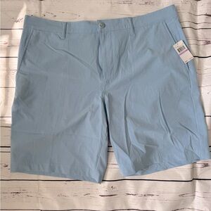 Men’s Callaway shorts. NWT
